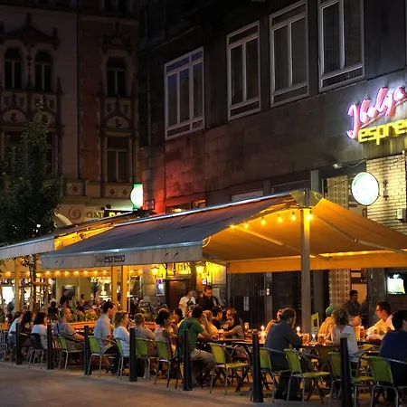 アパート Focus Point